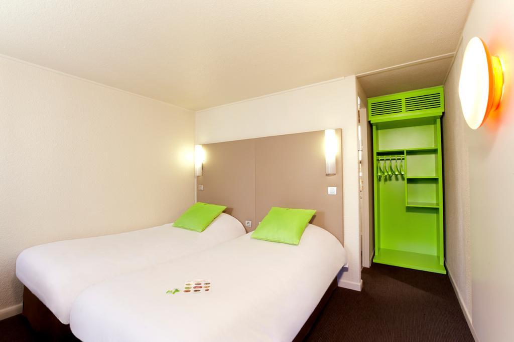 Hotel Campanile Lens Zewnętrze zdjęcie