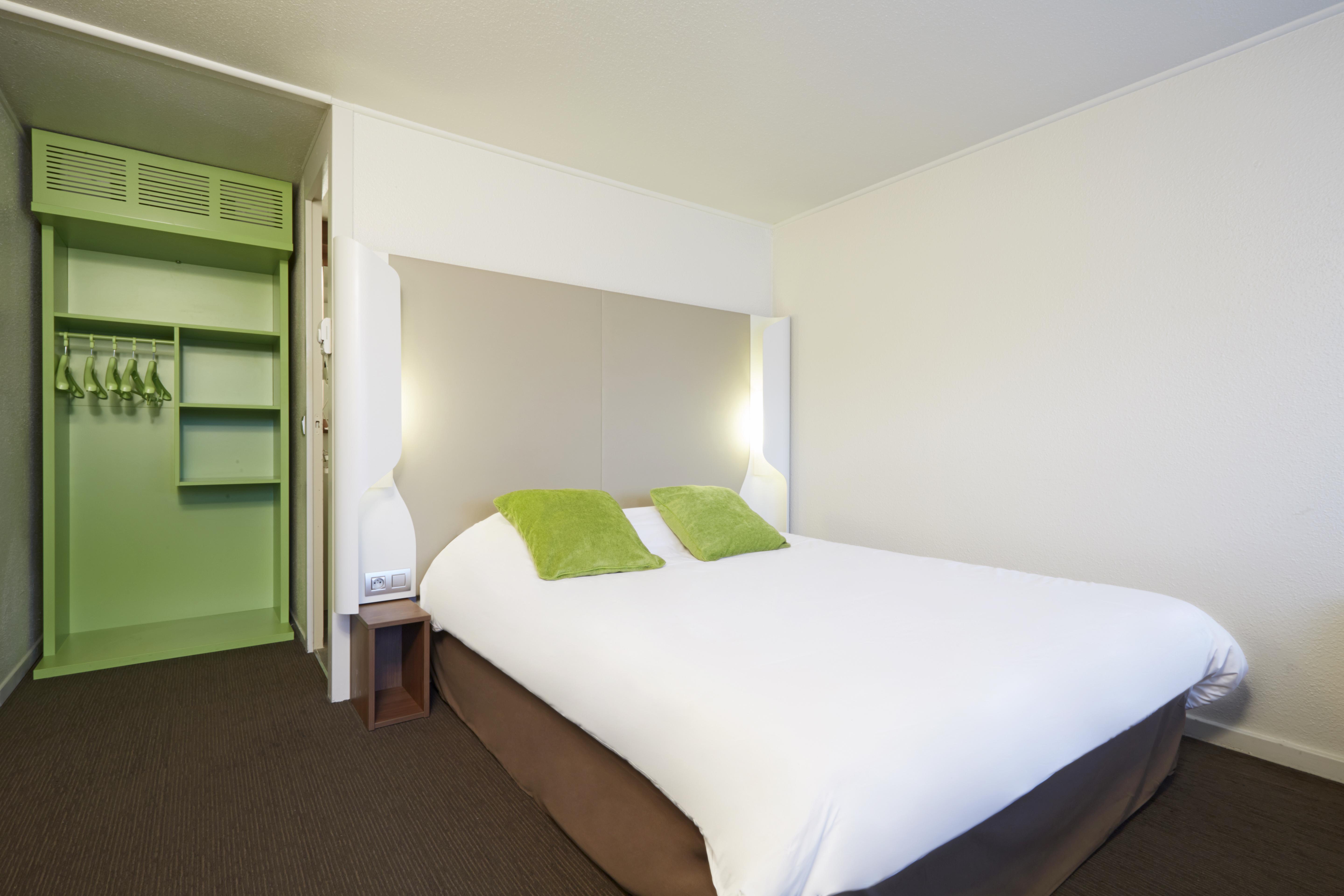 Hotel Campanile Lens Zewnętrze zdjęcie