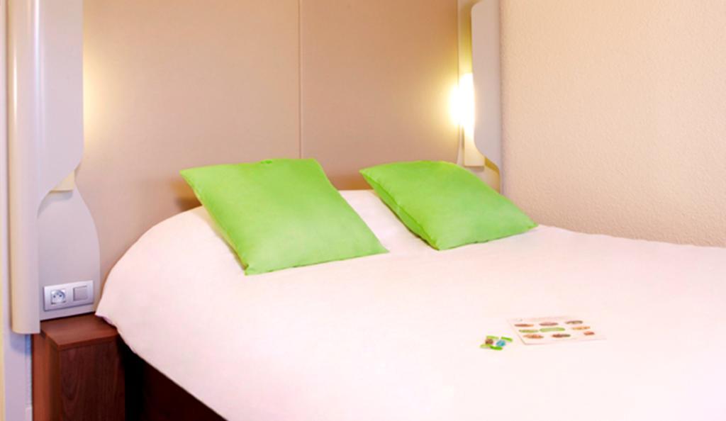 Hotel Campanile Lens Zewnętrze zdjęcie