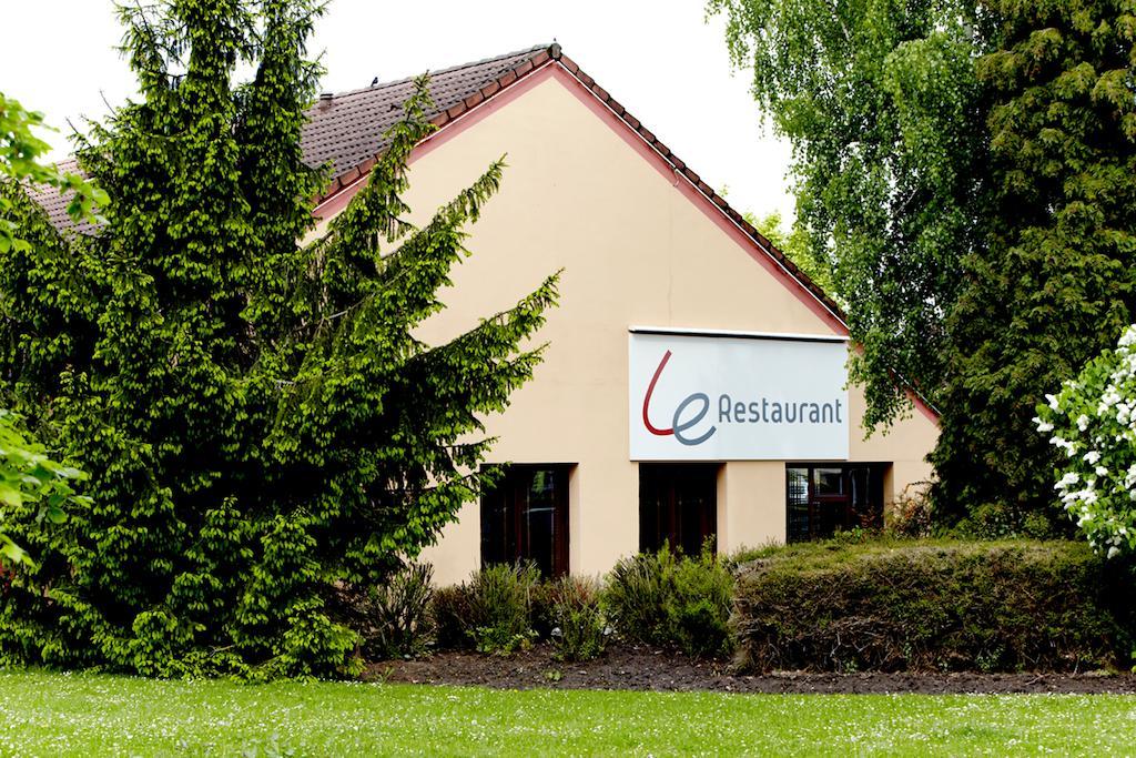 Hotel Campanile Lens Zewnętrze zdjęcie