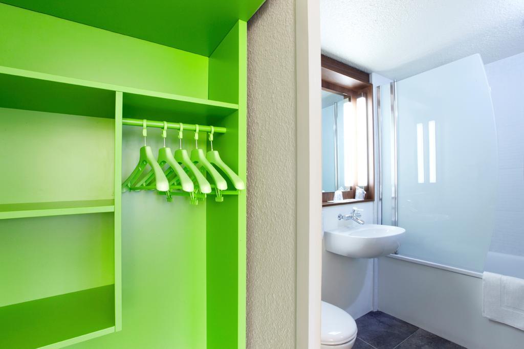 Hotel Campanile Lens Zewnętrze zdjęcie