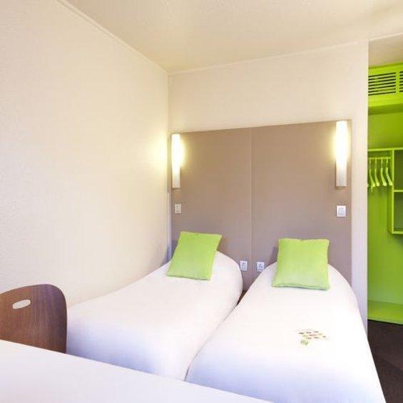 Hotel Campanile Lens Zewnętrze zdjęcie